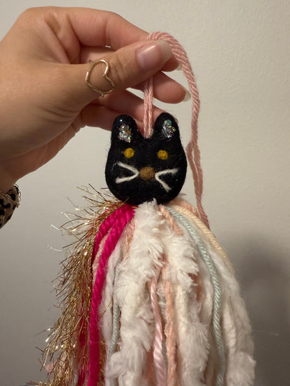 Halloween tassel